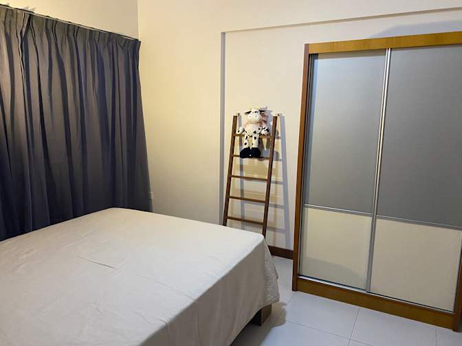 Cindy's room