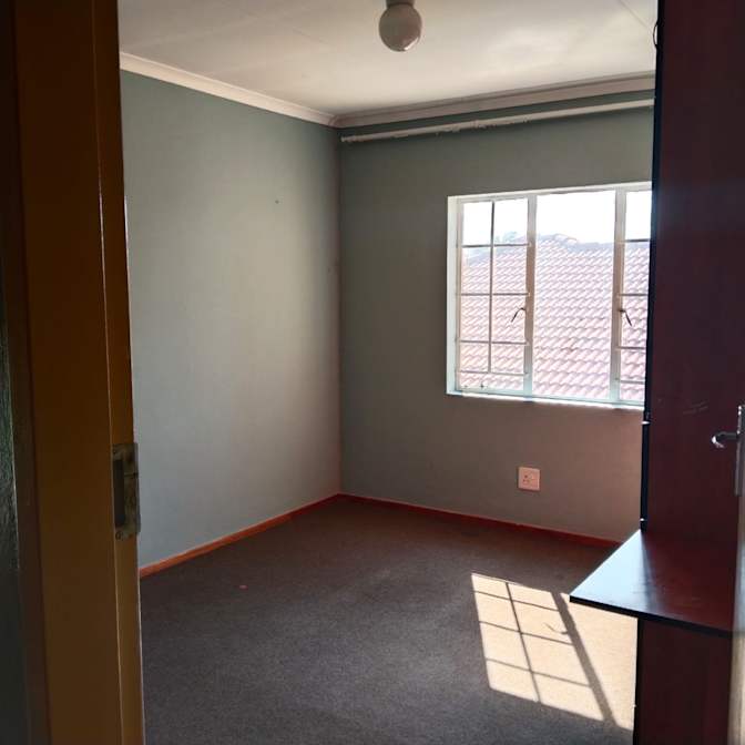 Thuls's room