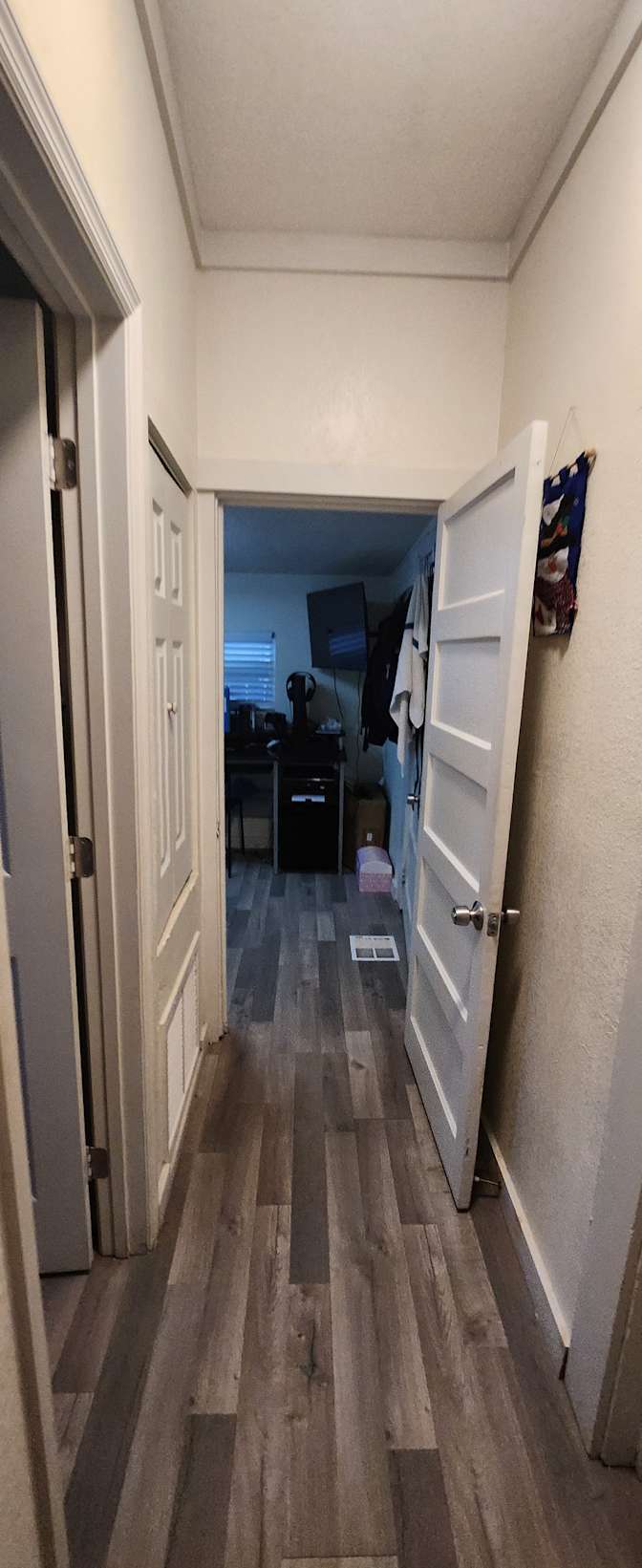Andrea's room
