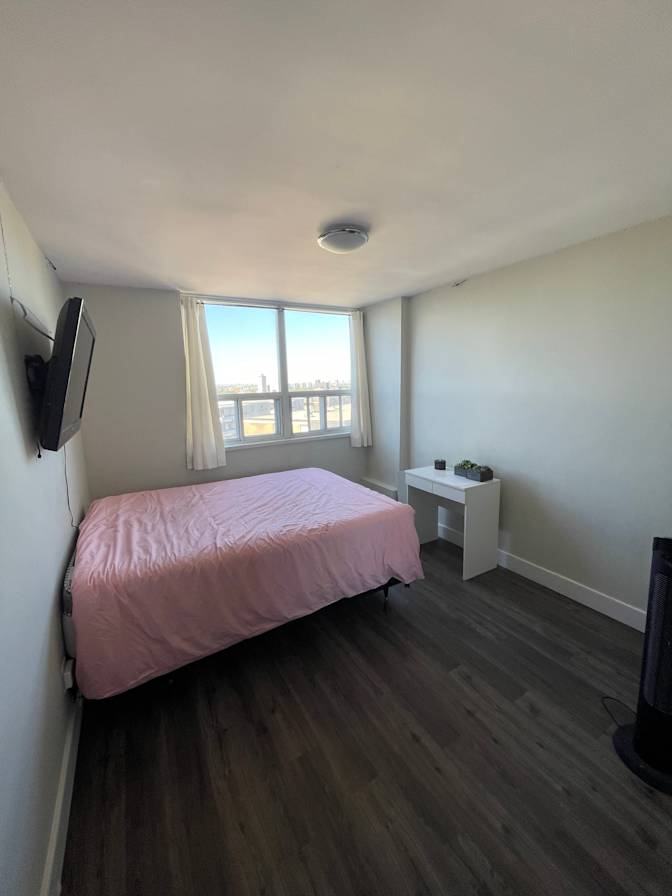 Nathaly's room
