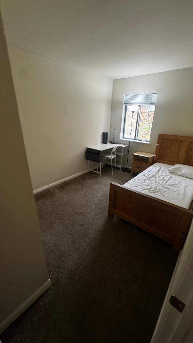 Luna Diaz's room