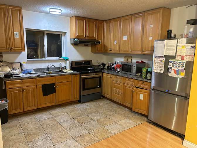 Hanan Attazada's room