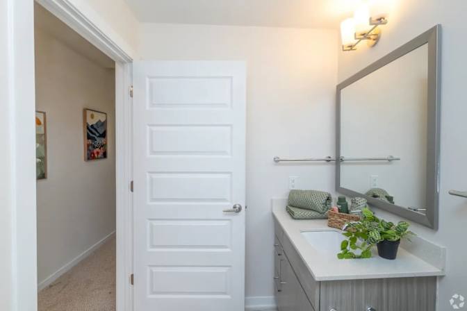 Hailey's room
