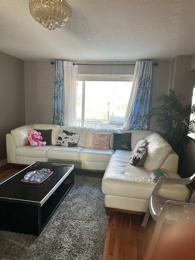 Nina's room