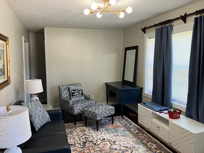 Bill's room