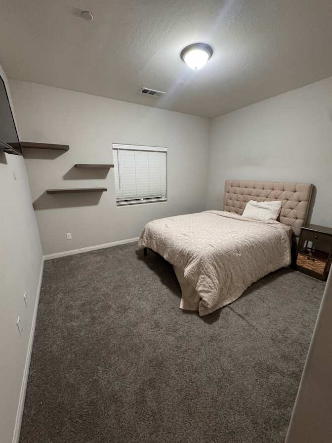 Julia Gonzalez's room