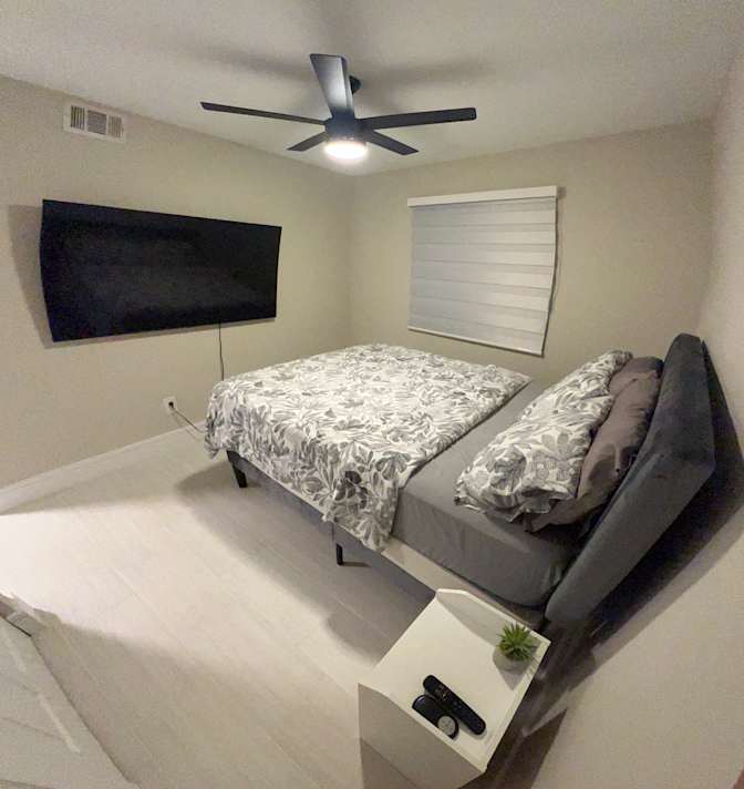 Alicia Rodriguez's room
