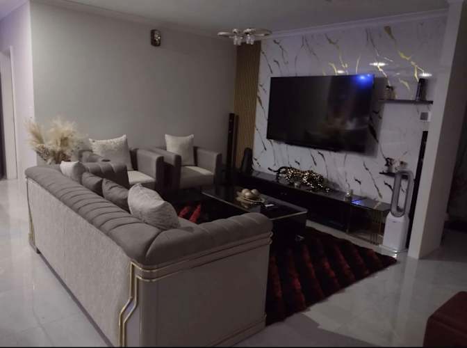 Shannon's room