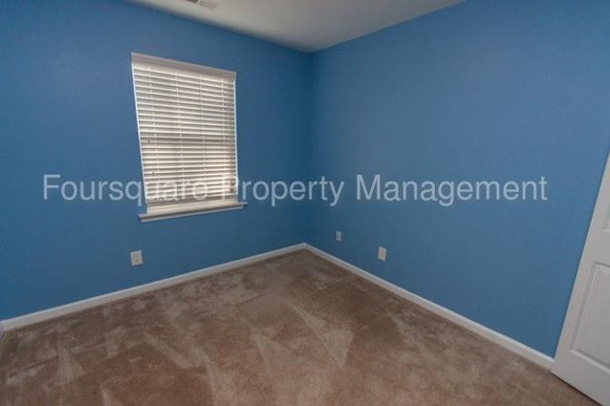 Alcove Rooms's room