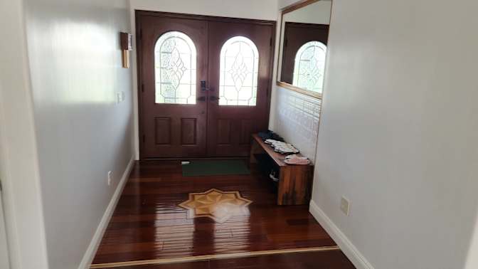 Kenny Kim's room