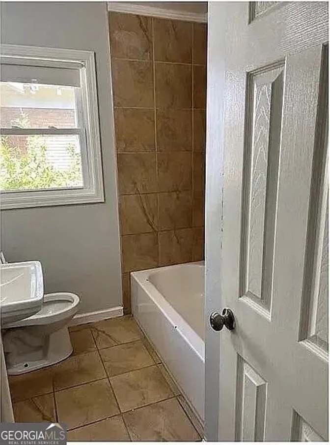 Alcove Rooms's room
