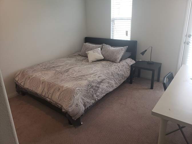 Lex's room