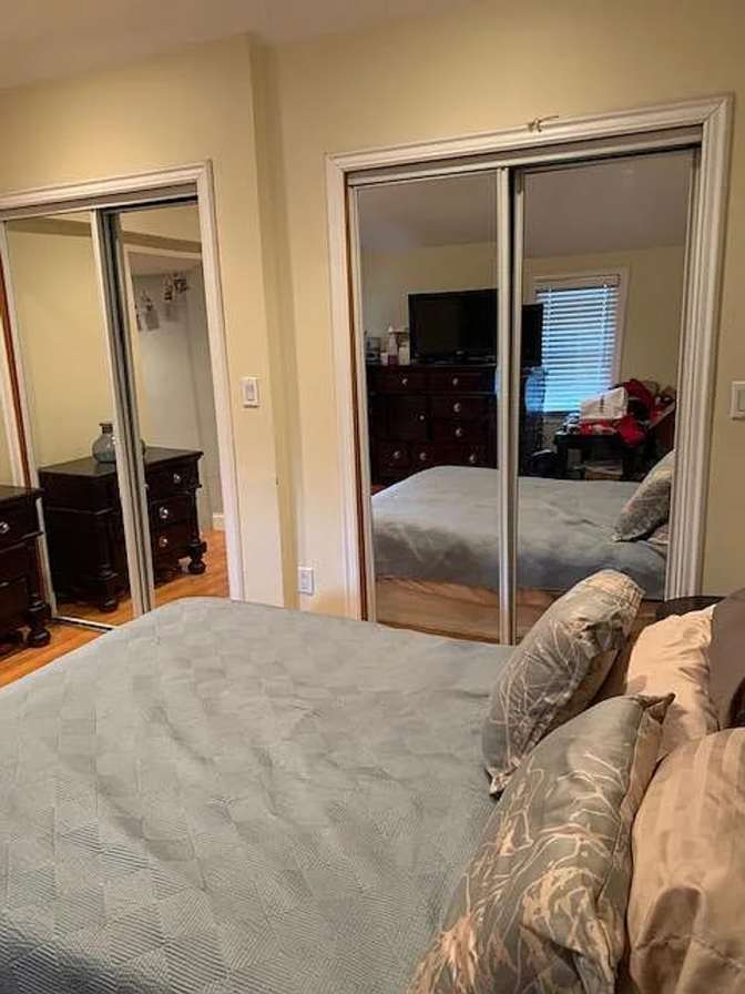 Jodi's room