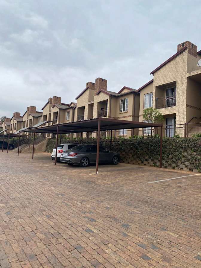 Luyanda Mhlambi's room