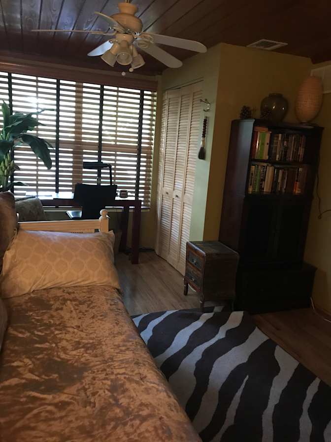 Rachelle's room
