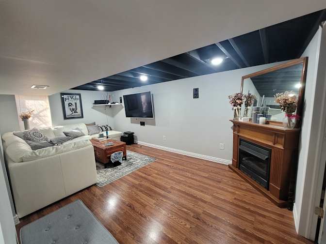 Kara's room