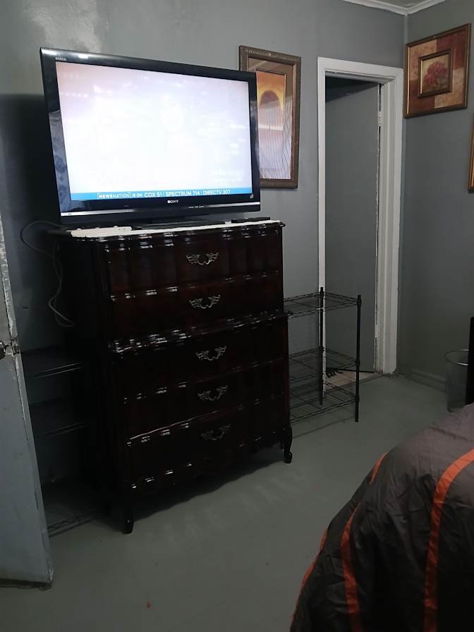 Lisa's room