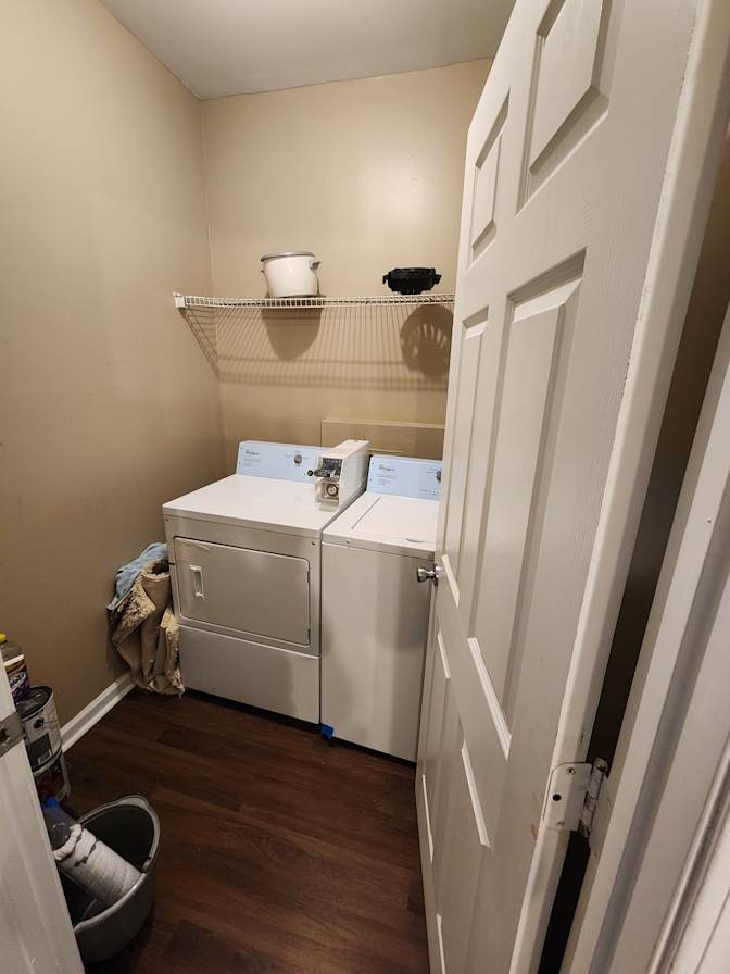 CL&C Property Management and Consulting's room