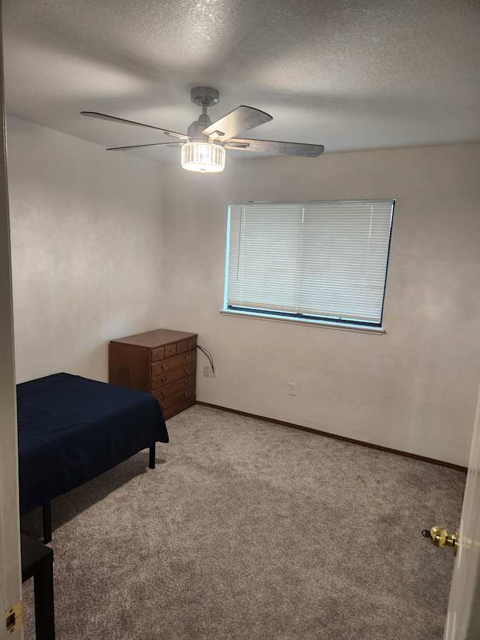 Duong's room
