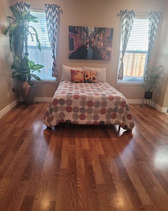 Julia's room