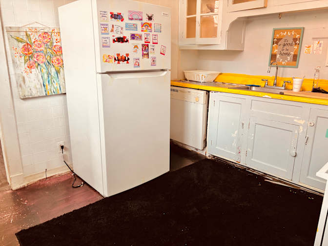 Myishen's room