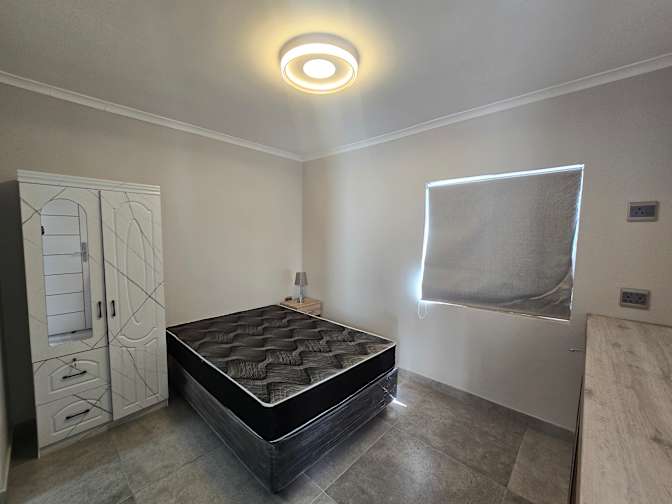 Donovan's room