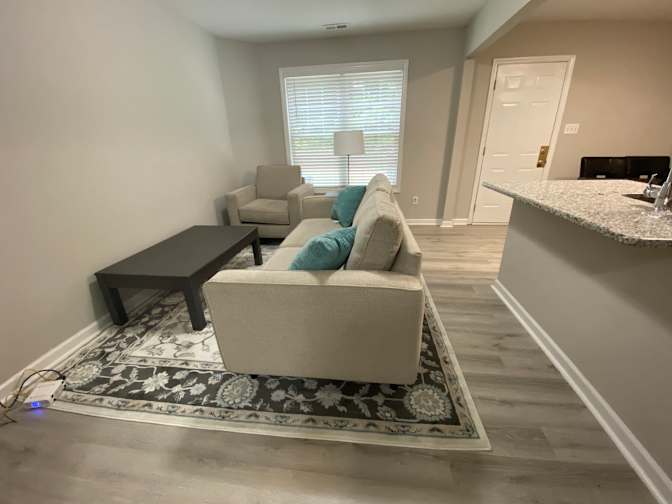 Alcove Rooms's room