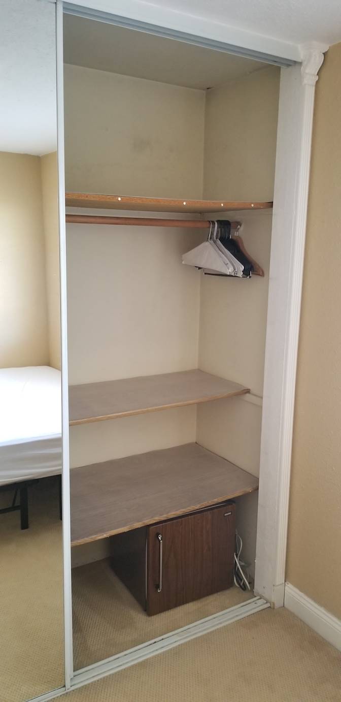 Joon's room