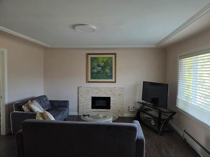 Mario Alberto's room