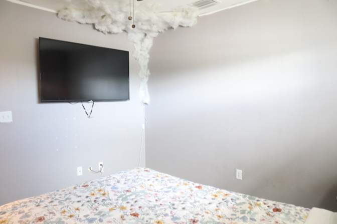 Isabella S.'s room