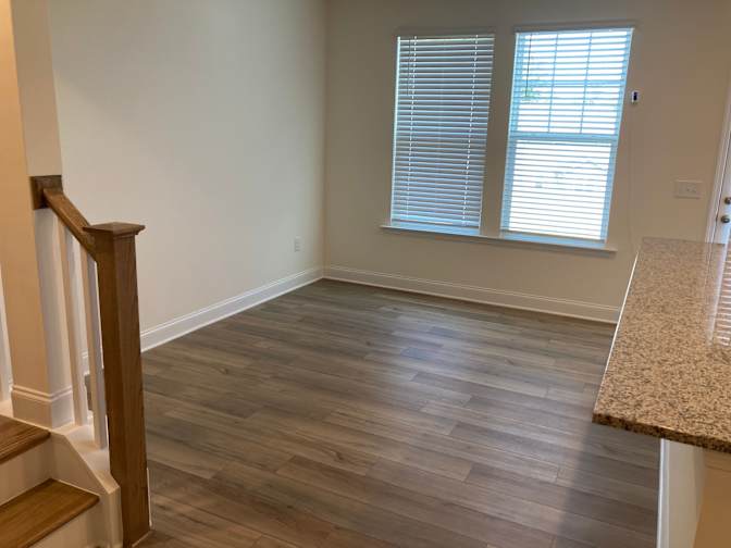 Alcove Rooms's room
