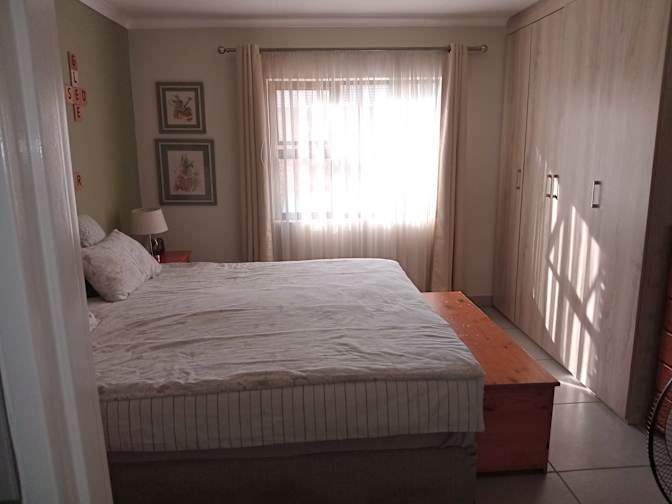 Brentwood Park's room