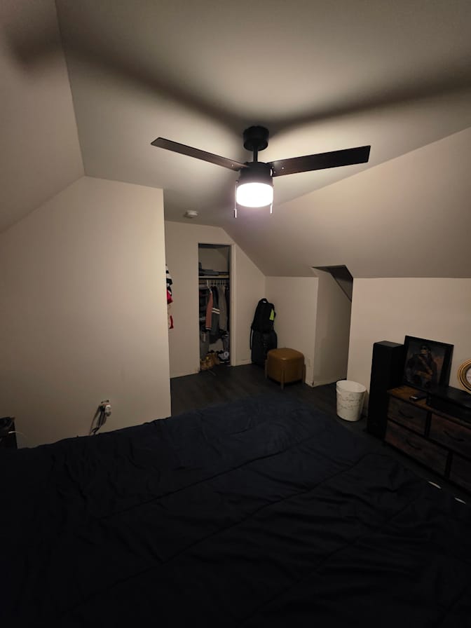 Max's room