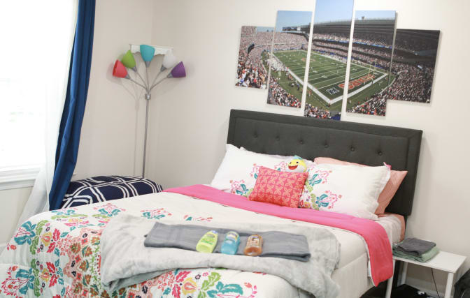 Alcove Rooms's room