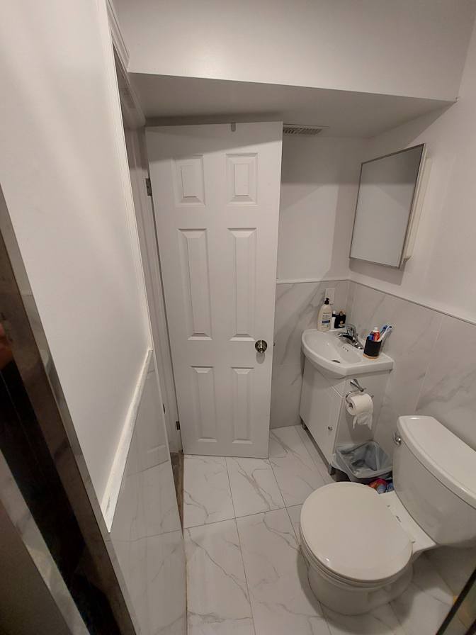 Yan's room