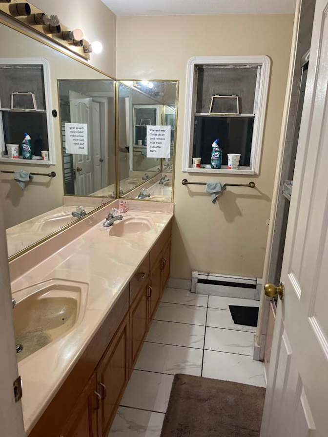 Jyoti Dhindsa's room