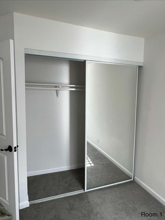 Devarshi Patel's room
