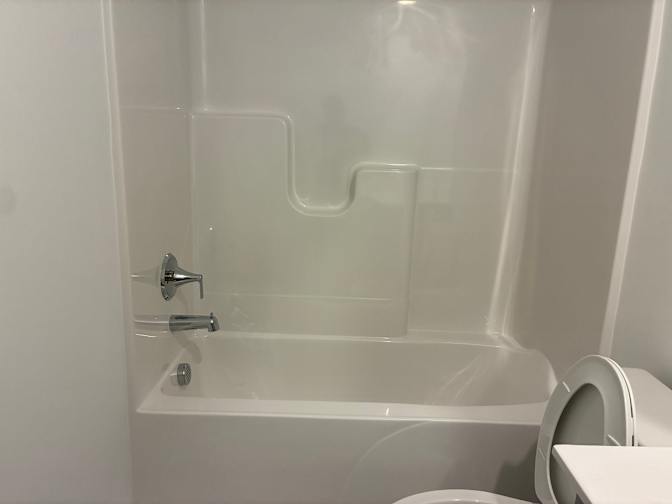 Alcove Rooms's room
