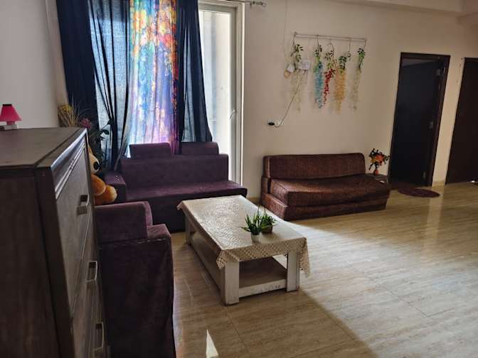 Aisha's room