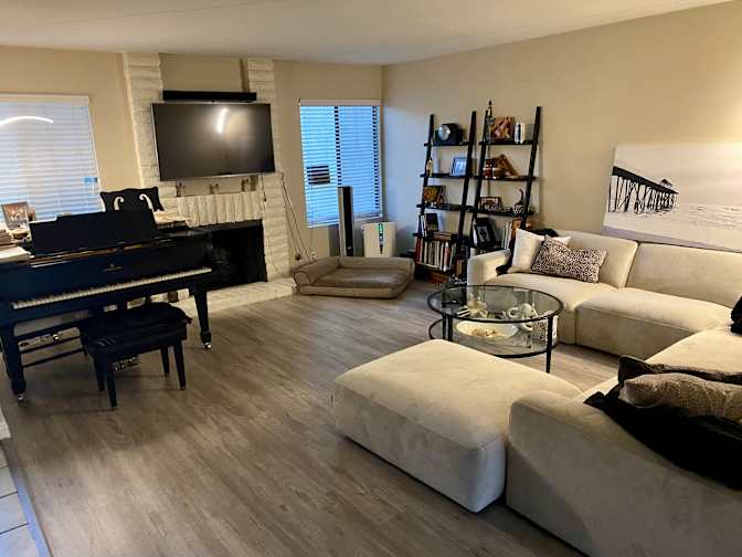 Teresa N's room