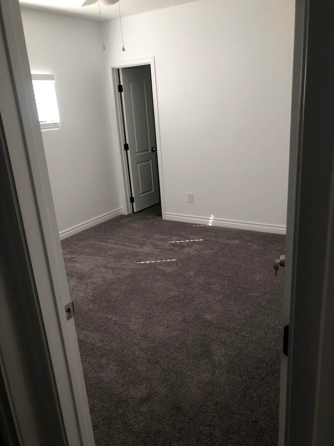 Fernando Vargas's room