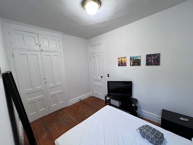 Irvin's room