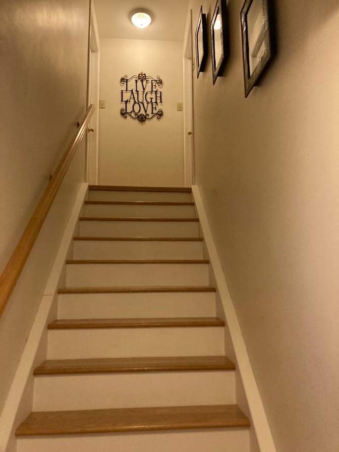 Please Contact's room