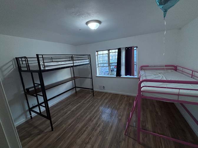 Ricky RODRIGUEZ's room