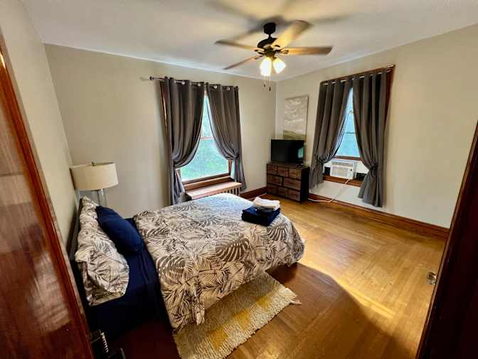 Cincy Furnished Stays's room