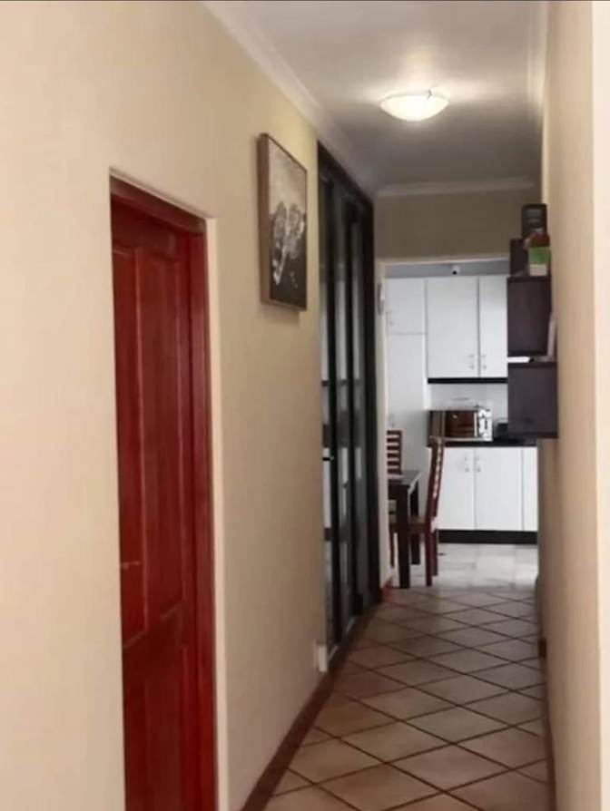 Omalo's room