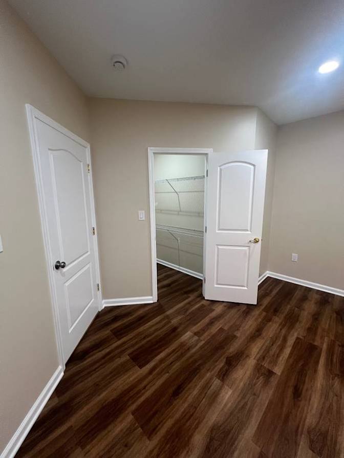 Omer's room