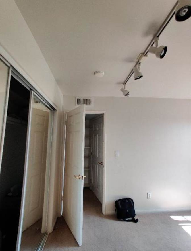 D's room