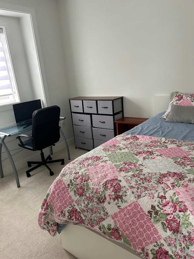 Hannah's room