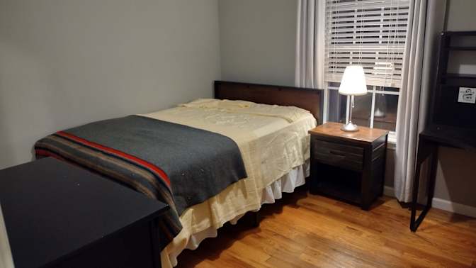 Kenny's room